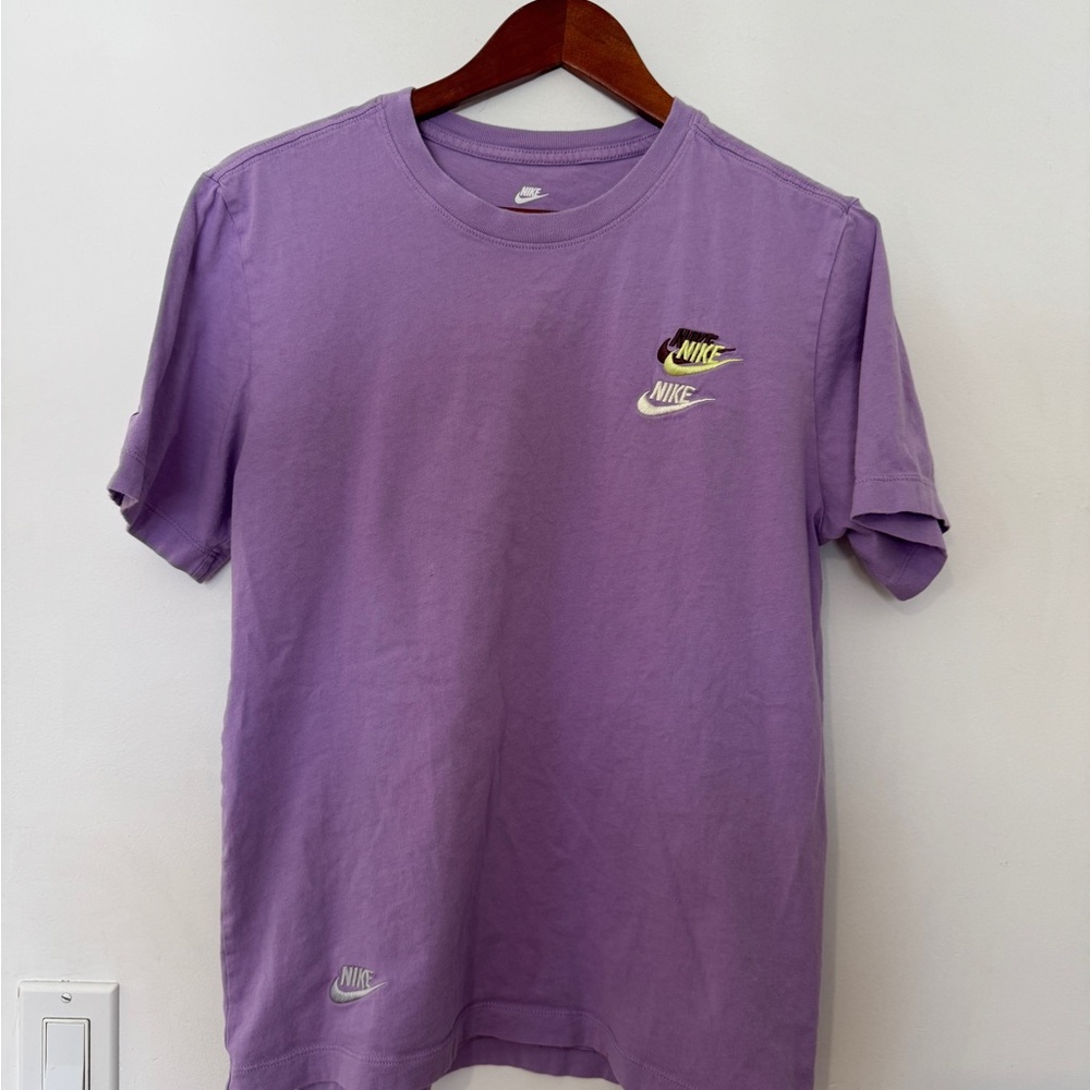 Nike Graphic Tee | Multi Swoosh Logo | Lavender Purple | S Baggy Fit